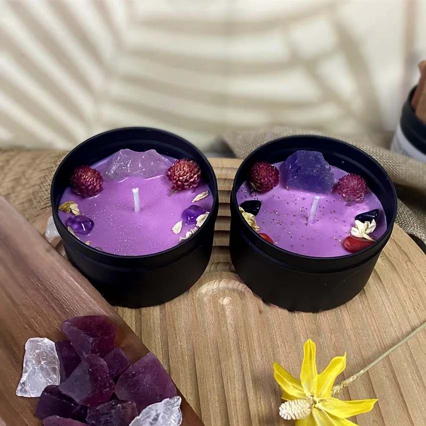 Home Fragrance Jar - ドライフラワークリスタルストーンの香りのキャンドル、黒いブリキの瓶、部屋の香りの装飾、家の装飾、8x5.2cm