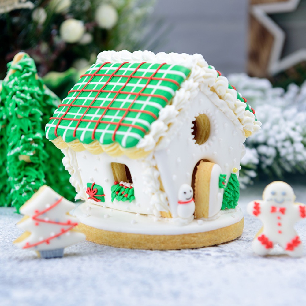 6個入りミニクリスマスジンジャーブレッドハウス型抜きセット  - Home Fragrance Gingerbread のレビューと価格