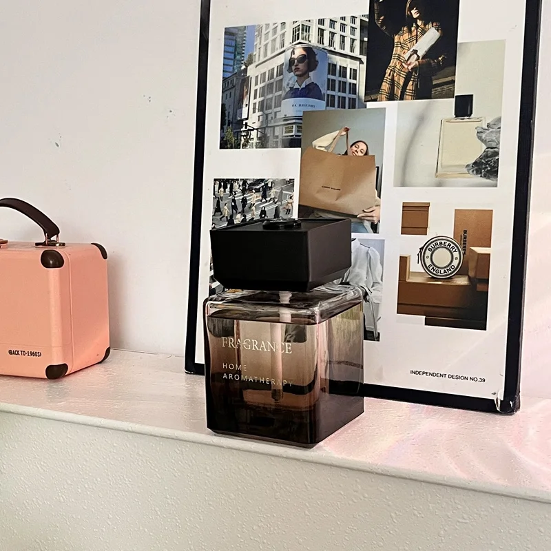 ホームフレグランススプレー ホテルグレード 自動芳香スプレー - Home Fragrance Diffuser のレビューと価格
