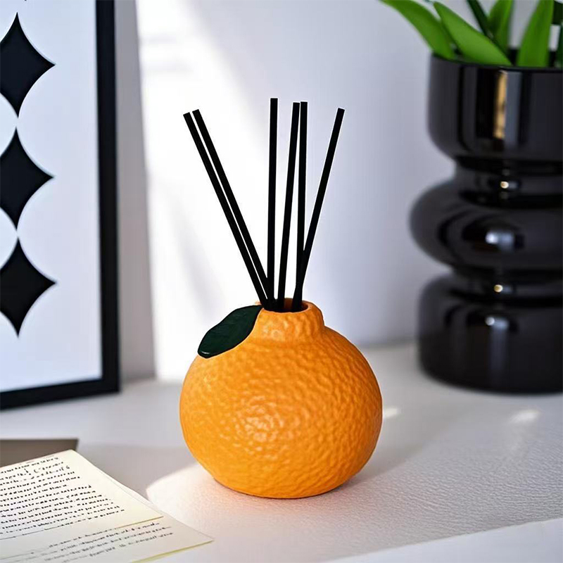 クリエイティブなシミュレーションオレンジアロマセラピーボトル - Home Fragrance Luxury のレビューと価格